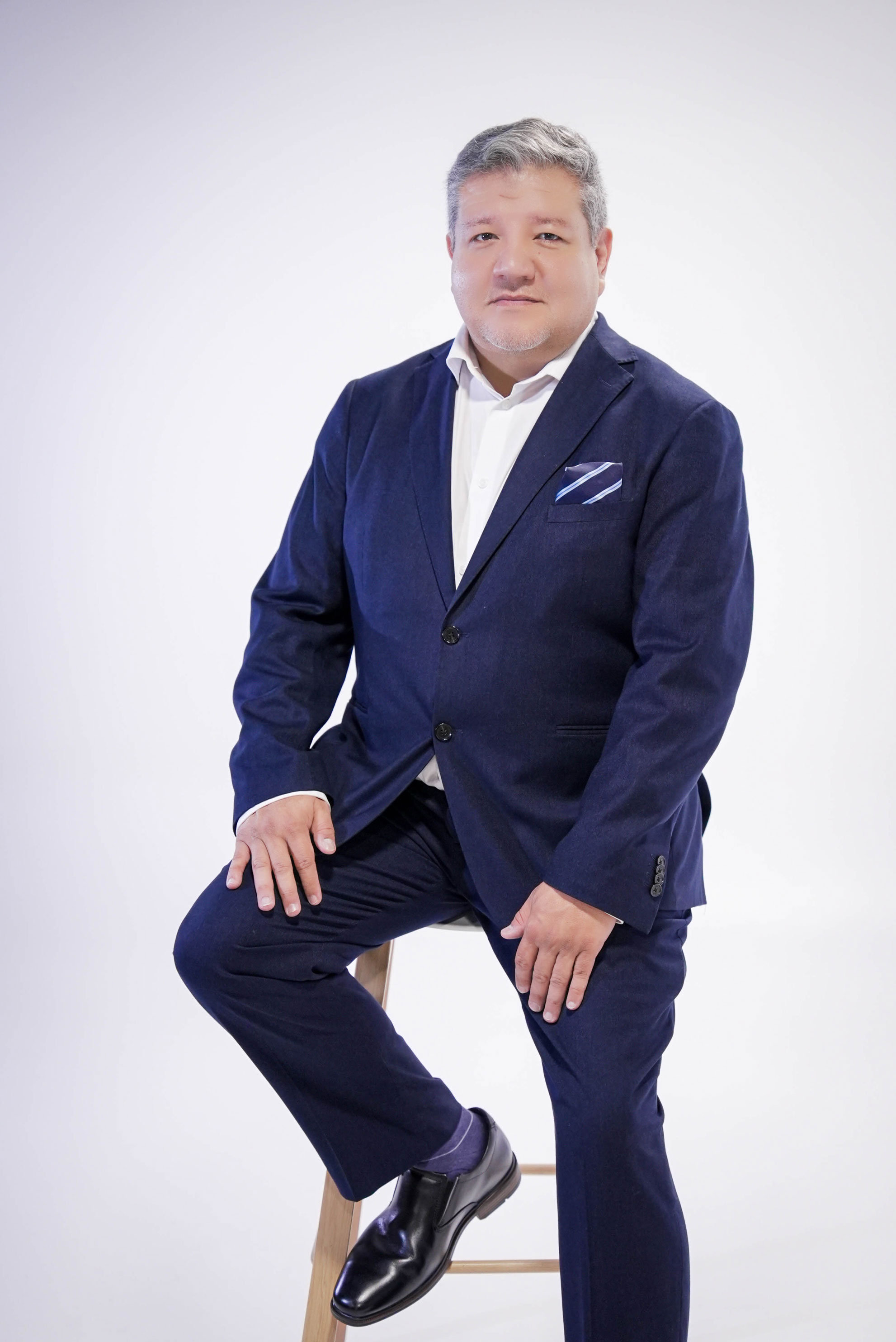 Esteban de Veintimilla Carrillo — Director DV Consulting